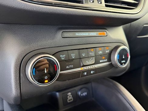 Used 2025 Ford Escape ST-Line image 24