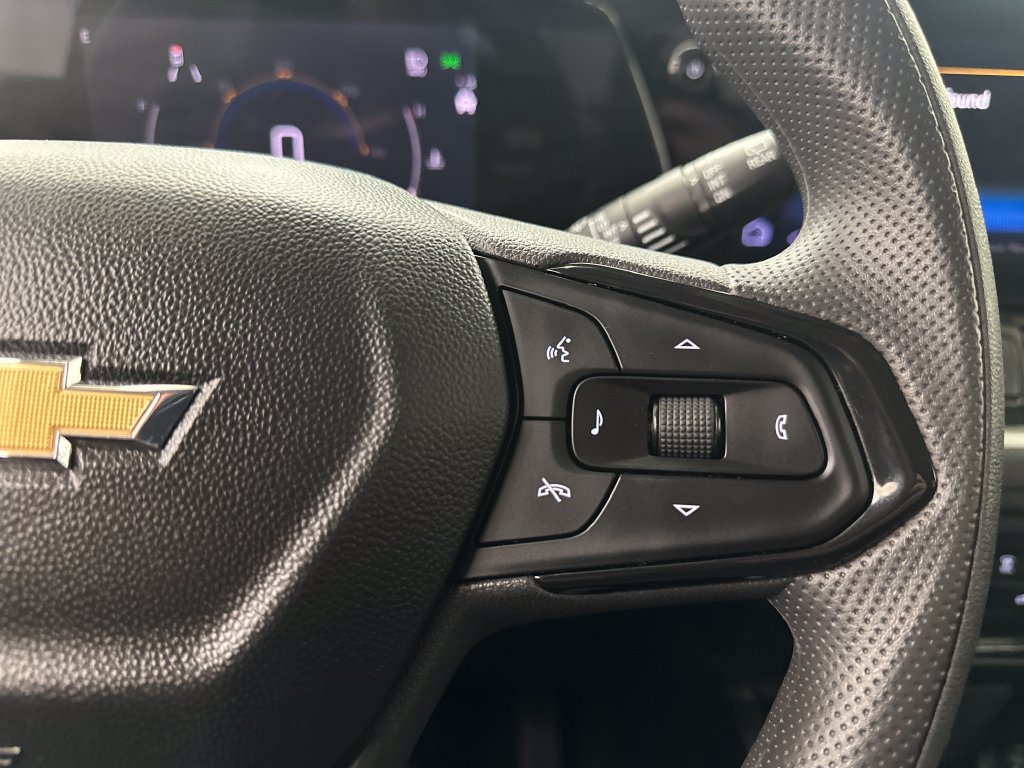 Used 2024 Chevrolet TrailBlazer LS w/ LS Convenience Package FWD image 14