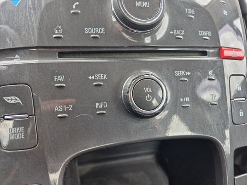 Used 2015 Chevrolet Volt FWD image 34