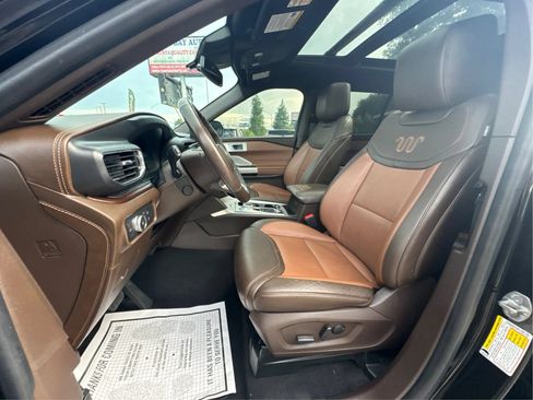 Used 2022 Ford Explorer King Ranch w/ Technology Package AWD/4WD image 29