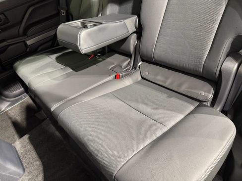 Certified 2025 Toyota 4Runner TRD Off-Road Premium image 20