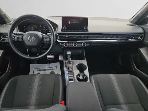 Used 2025 Honda Civic Sport image 10