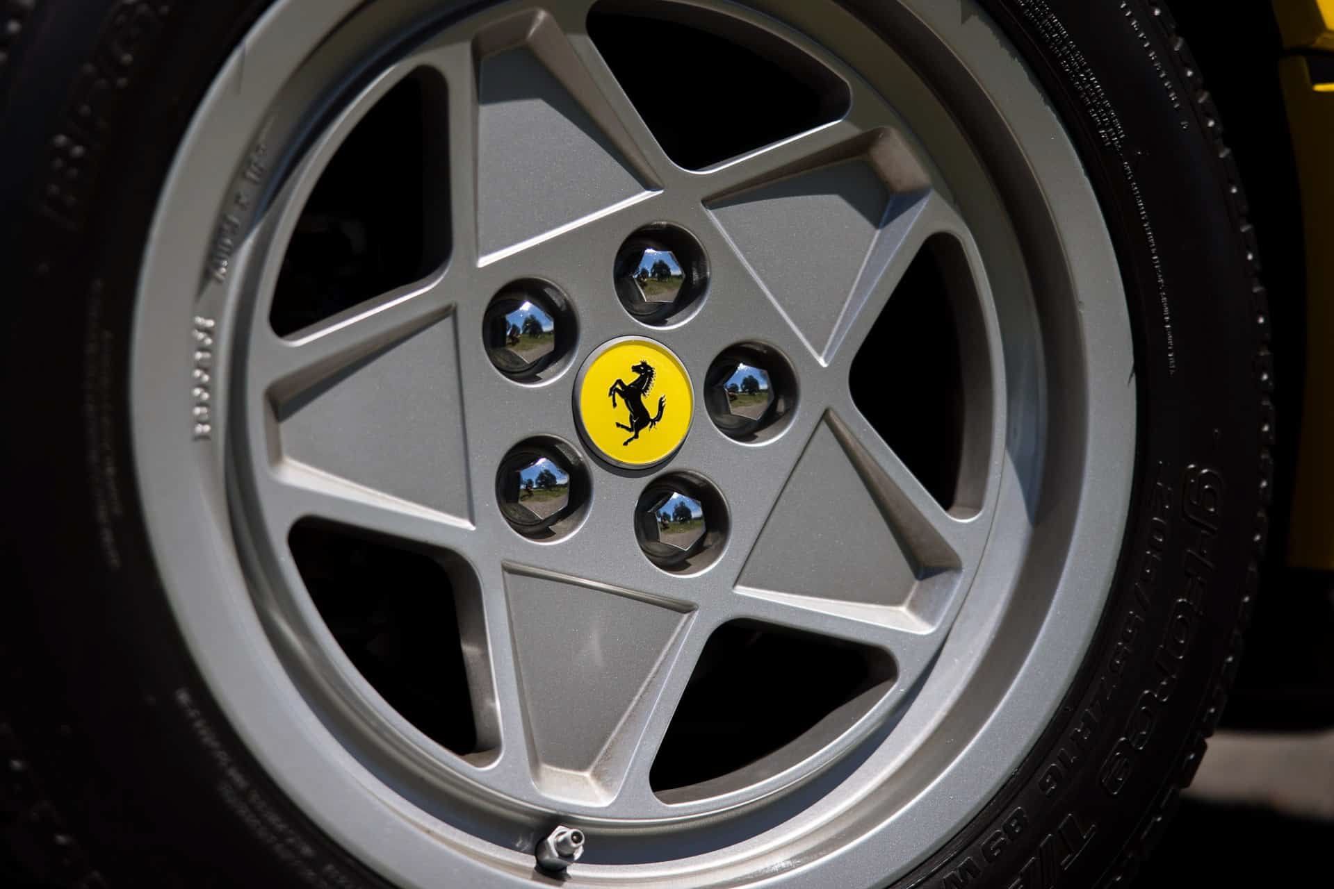 Used 1986 Ferrari 328 GTS RWD image 14