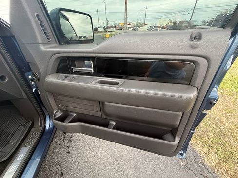 Used 2014 Ford F150 Limited image 22