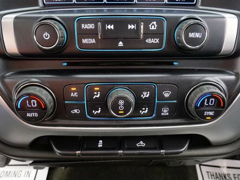 Used 2018 GMC Sierra 2500 SLE w/ SLE Preferred Package AWD/4WD image 28