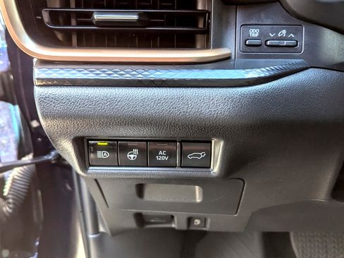 Used 2024 Toyota Grand Highlander AWD Hybrid image 16