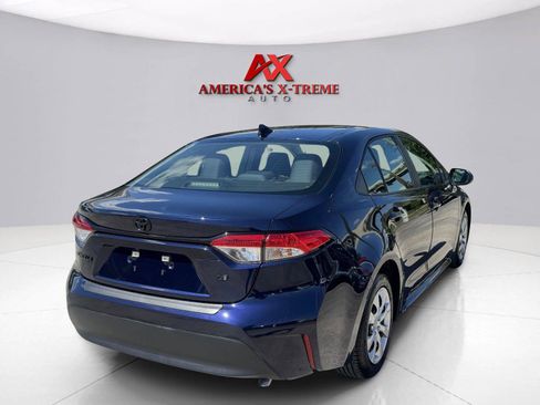 Used 2025 Toyota Corolla LE FWD image 6