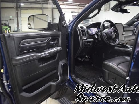 Used 2022 RAM 3500 Limited AWD/4WD image 10