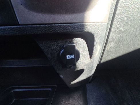 Used 2016 RAM 3500 Tradesman w/ Popular Equipment Group image 28