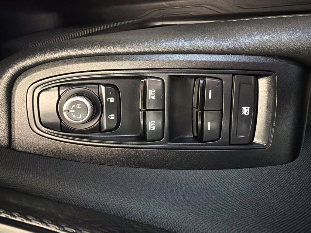 Used 2024 Subaru Outback Premium AWD/4WD image 20