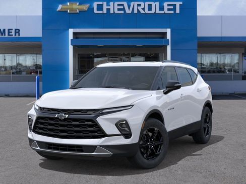 New 2026 Chevrolet Blazer LT image 30