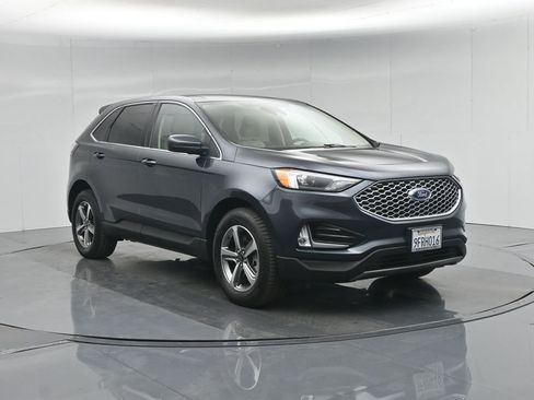 Certified 2023 Ford Edge SEL w/ Convenience Package AWD/4WD image 57