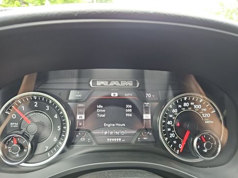 Used 2023 RAM 1500 Big Horn AWD/4WD image 24