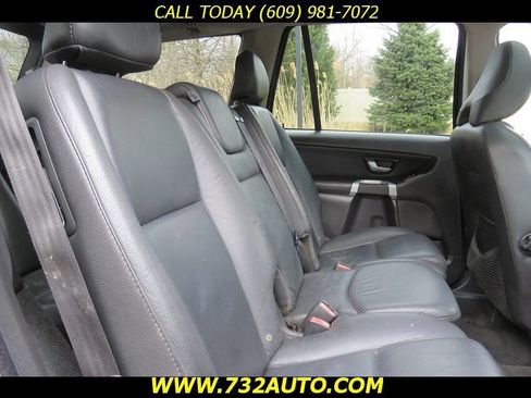 Used 2007 Volvo XC90 V8 image 9