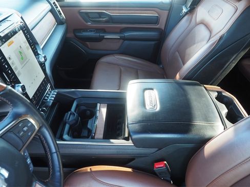 Used 2022 RAM 1500 Limited image 9