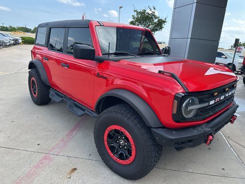 Used 2021 Ford Bronco Big Bend w/ Sasquatch Package image 3