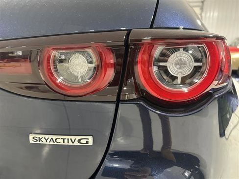 Used 2023 MAZDA MAZDA3 s image 11