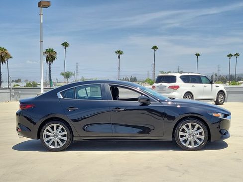 New 2026 MAZDA MAZDA3 2.5 S Sedan w/ Preferred Pkg FWD image 26