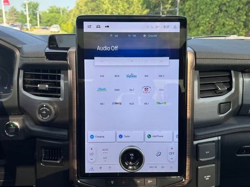 New 2024 Ford F150 Lightning Lariat AWD/4WD image 18