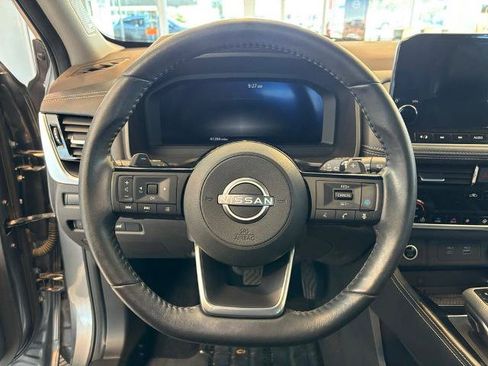 Certified 2023 Nissan Rogue Platinum w/ Platinum Premium Package AWD/4WD image 18