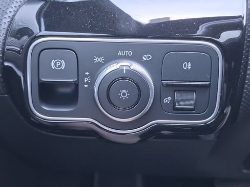 Used 2022 Mercedes-Benz A 220 4MATIC image 28