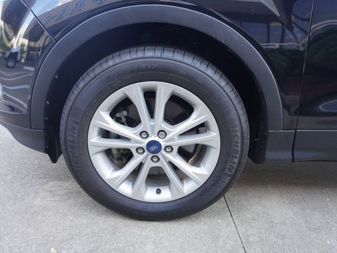 Used 2019 Ford Escape SEL image 27