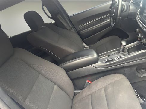 Used 2022 Dodge Durango SXT AWD/4WD image 10