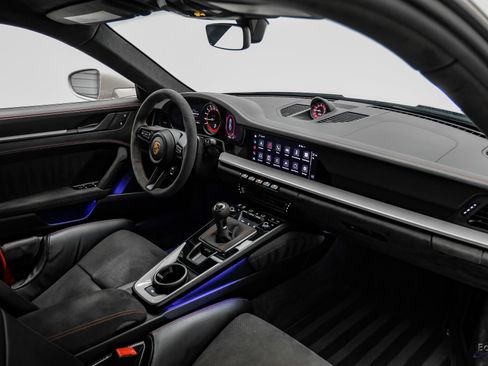 Used 2022 Porsche 911 GT3 RWD image 57