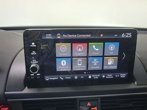 Certified 2023 Honda Pilot Touring image 31