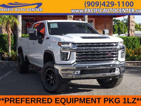 Used 2021 Chevrolet Silverado 2500 LTZ w/ LTZ Convenience Package AWD/4WD image 1