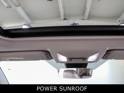 Used 2022 Toyota RAV4 XLE Premium FWD image 21