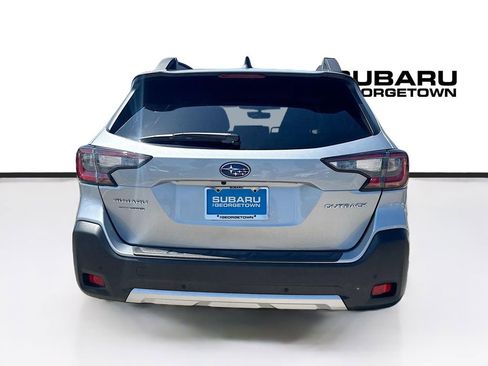 Used 2025 Subaru Outback Limited AWD/4WD image 6