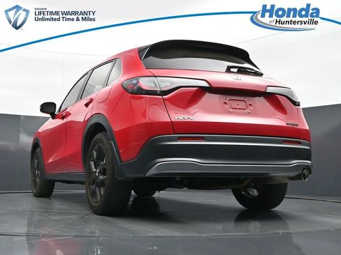 Used 2024 Honda HR-V Sport image 32