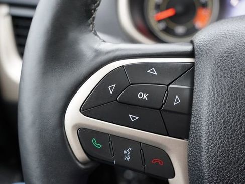 Used 2014 Jeep Cherokee Limited w/ Luxury Group image 35