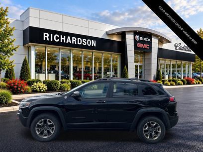 Used 2019 Jeep Cherokee Trailhawk w/ Cold Weather Group