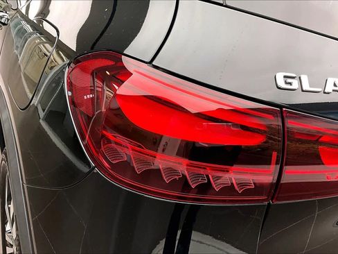 Used 2025 Mercedes-Benz GLA 250 image 27