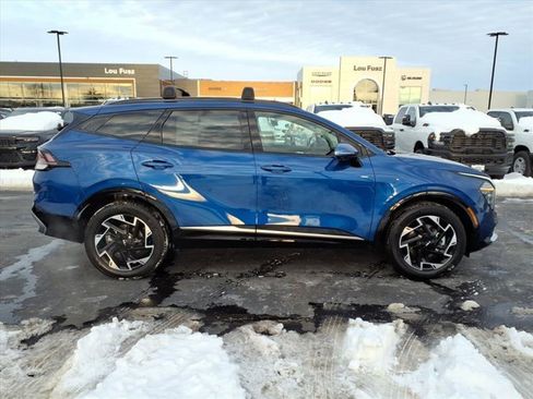 Used 2025 Kia Sportage SX image 29