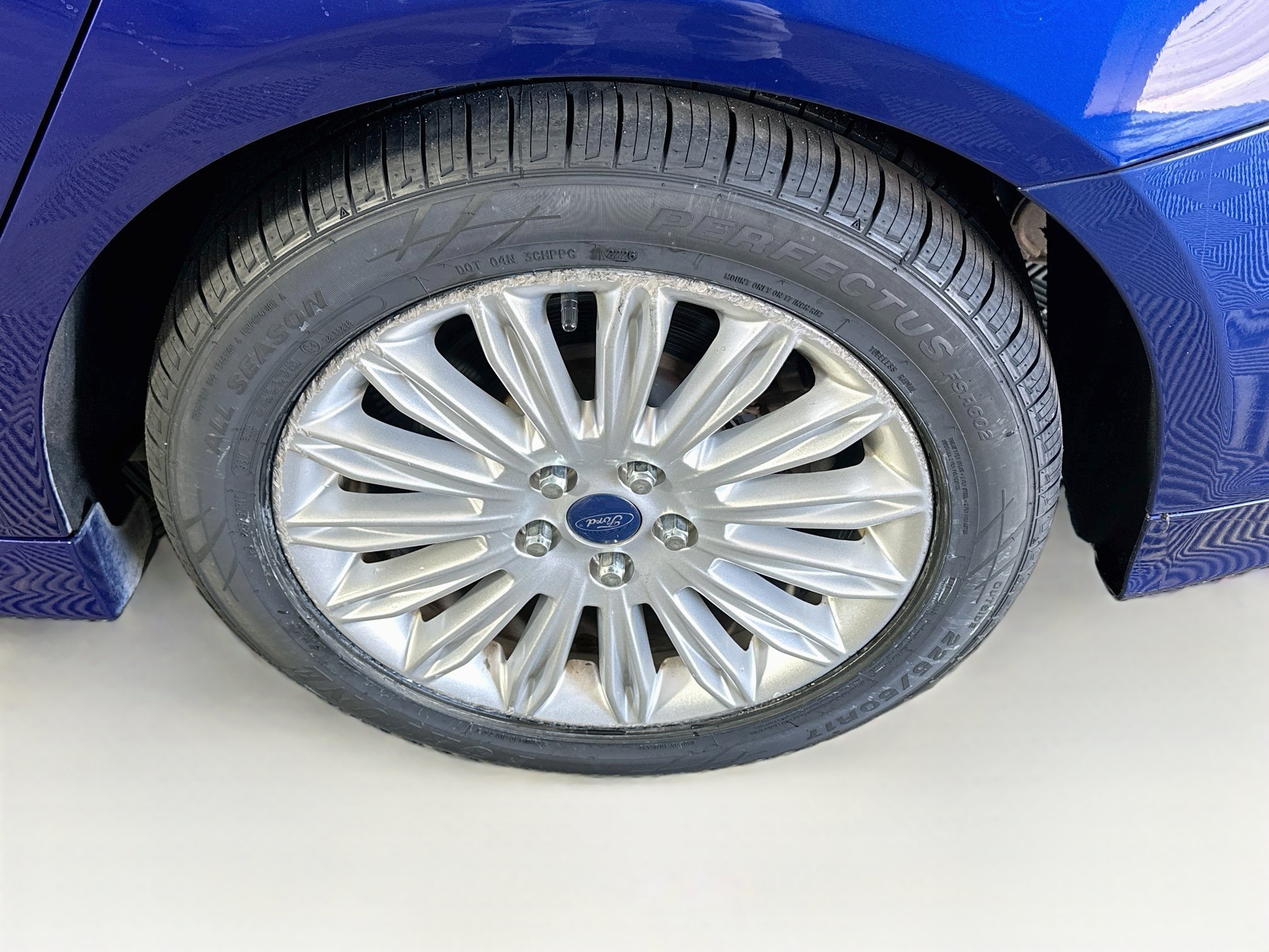 Used 2013 Ford Fusion SE FWD image 11