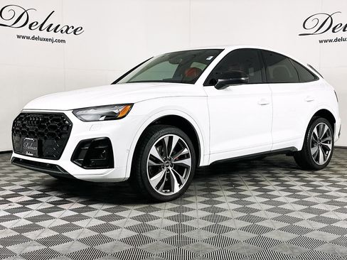 Used 2023 Audi SQ5 Prestige w/ Prestige Package image 3