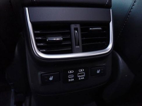 Certified 2024 Subaru Outback Limited image 11