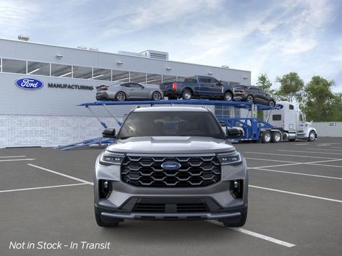 New 2026 Ford Explorer Platinum image 8