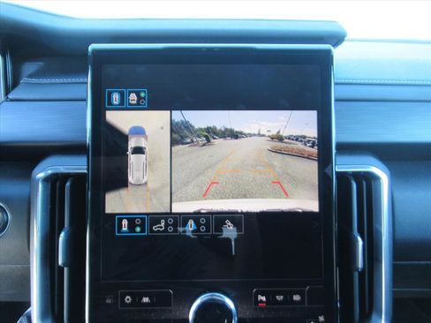 Used 2025 GMC Acadia Elevation image 23