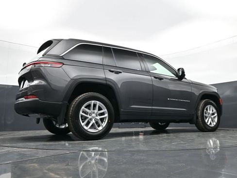 New 2026 Jeep Grand Cherokee Laredo X AWD/4WD image 40
