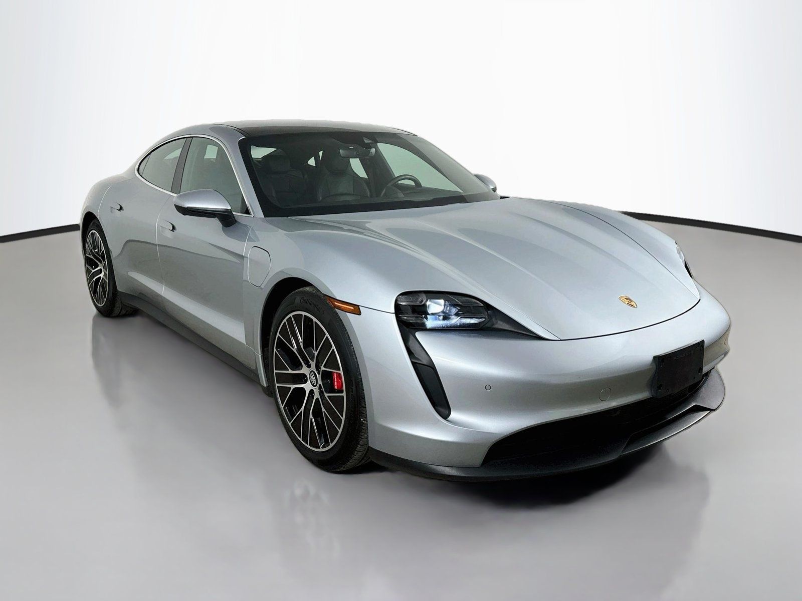 Used 2021 Porsche Taycan 4S w/ Premium Package AWD/4WD image 3