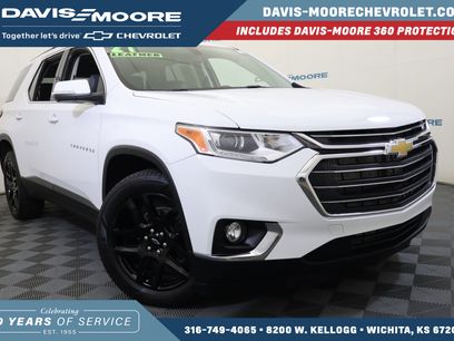 Used 2021 Chevrolet Traverse LT
