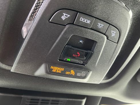 New 2026 Subaru Solterra Premium image 32