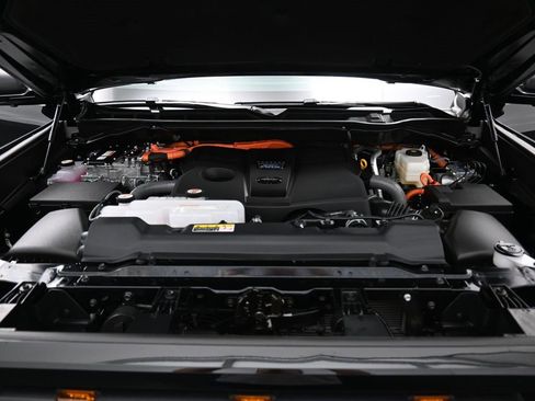 Certified 2025 Toyota Tundra TRD Pro image 37