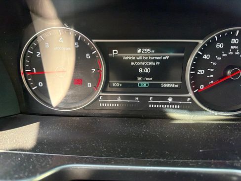 Certified 2023 Kia Sorento S FWD image 3