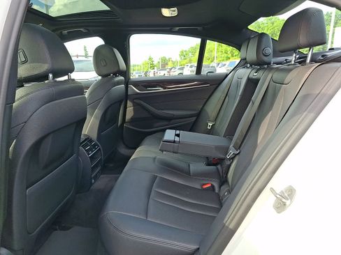 Used 2020 BMW 530i xDrive w/ Convenience Package AWD/4WD image 11