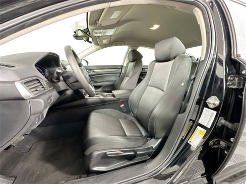 Used 2019 Honda Accord LX image 16